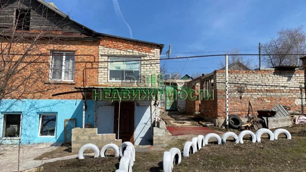 Дом, 2 этажа
