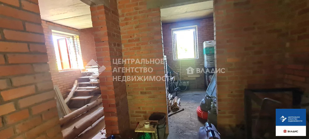 Дом, 2 этажа