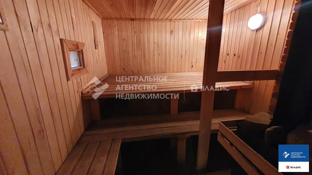 Дом, 2 этажа