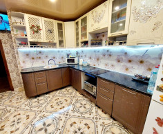 Квартира, 3 этажа