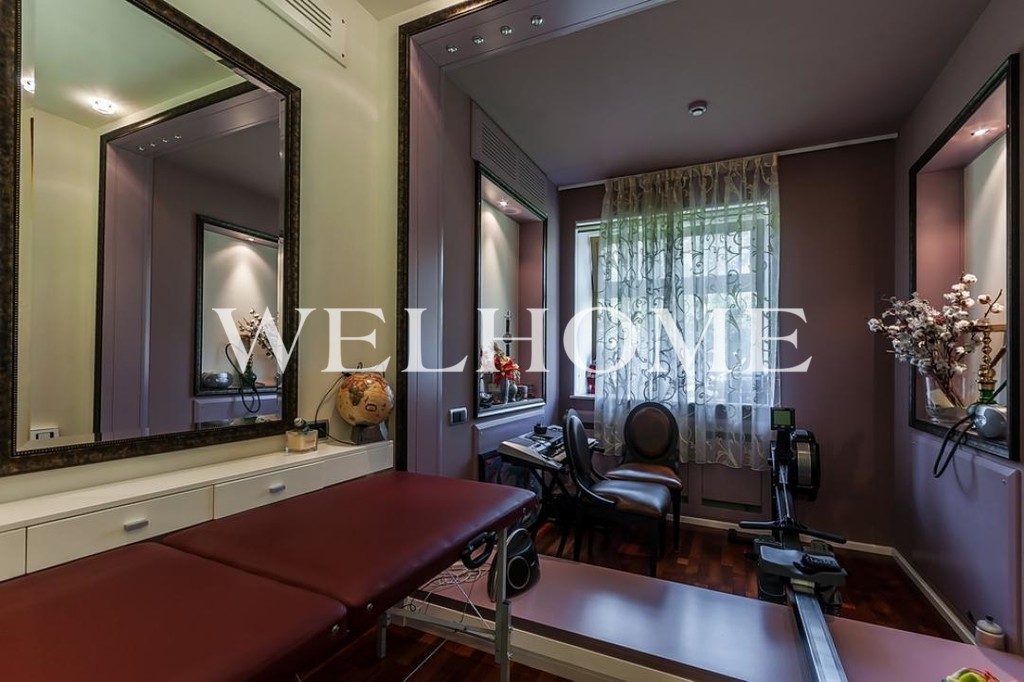 Дом, 2 этажа, 1 комната
