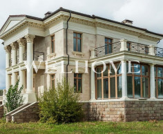 Дом, 2 этажа, 1 комната