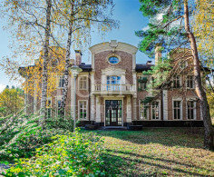 Дом, 42 сотки