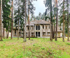 Дом, 43 сотки