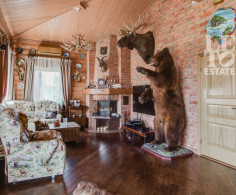 Дом, 3 этажа