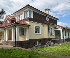 Дом, 3 этажа