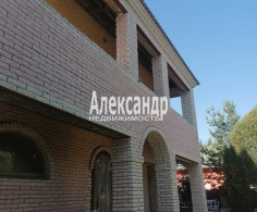 Дом, 4 этажа