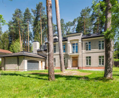 Дом, 32 сотки