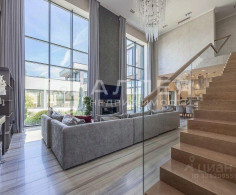 Дом, 2 этажа