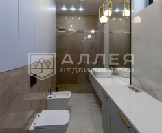 Дом, 2 этажа