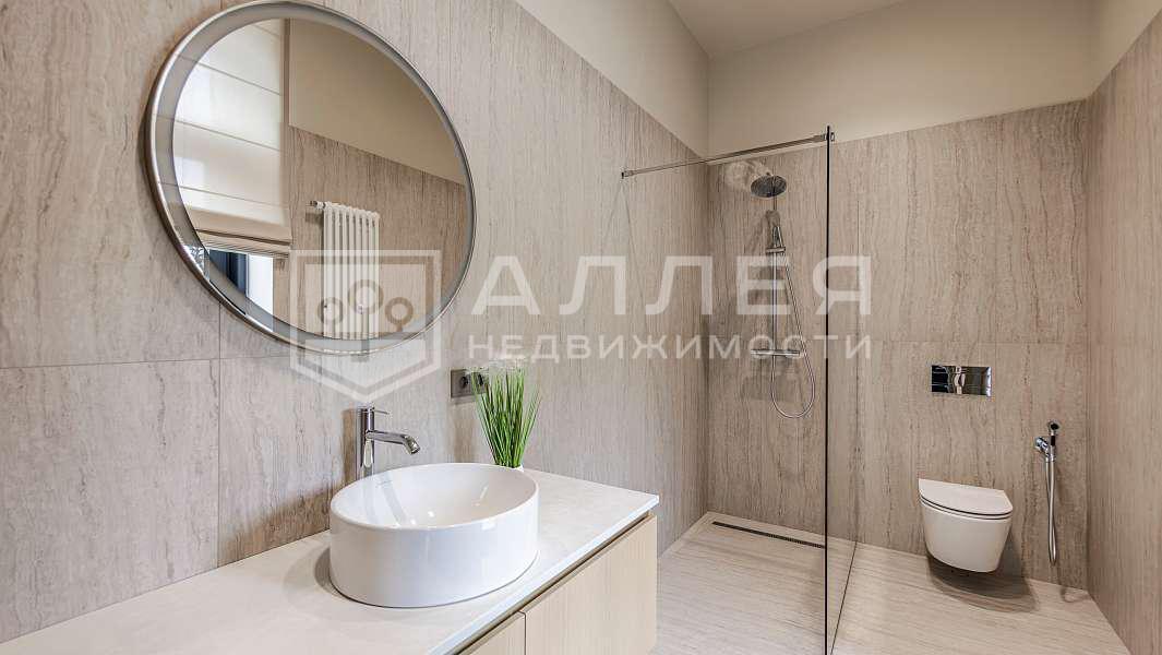 Дом, 2 этажа