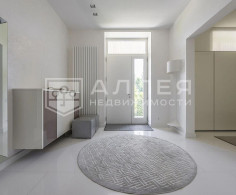 Дом, 2 этажа