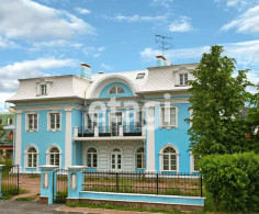 Дом, 3 этажа